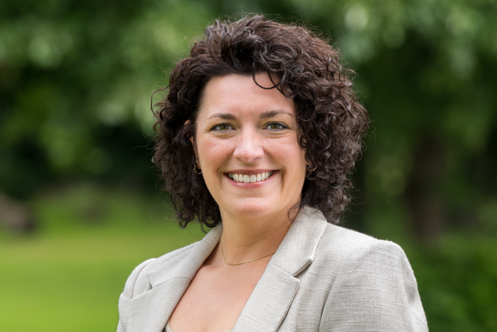 Wethouder Natalie Statnik